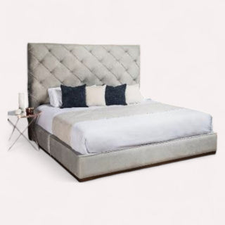 Cama Laurie