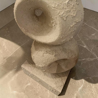 Escultura Lunar Circular Grande Greige