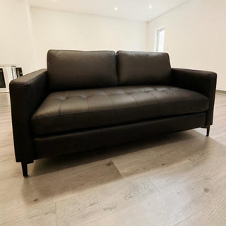 Love Seat Trend Piel