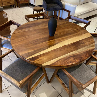 Mesa de Comedor Ari 6P Redonda 1.50M Parota