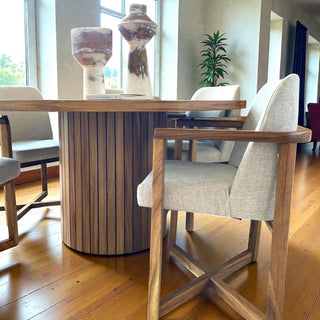 Mesa de Comedor Soumaya 6P 1.50M Chapa Parota
