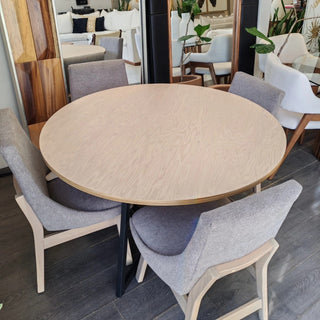 Mesa de Comedor Vigo 4P 1.20M Chapa Encino Nieve