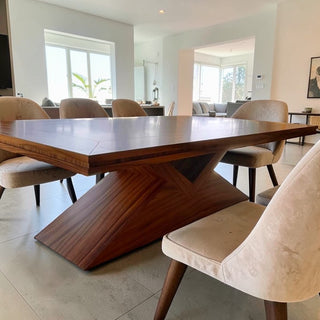 Mesa de Comedor Yakarta 10P 2.40M Chapa Parota