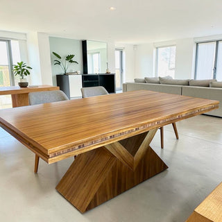 Mesa de Comedor Yakarta 8P Chapa Parota