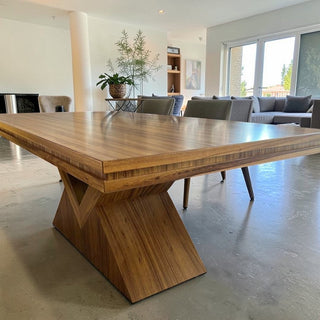 Mesa de Comedor Yakarta 8P Chapa Parota