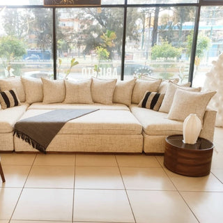 Sala Seccional Kendra Pata Zoclo Parota con Ottoman 4 Pzas